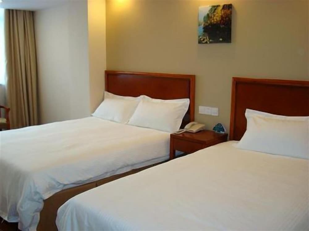 Тайчжоу: GreenTree Inn Taizhou East Meilan Road University Town Hotel