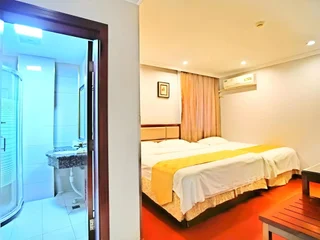 Цзинань: GreenTree Inn JiNan Bus Terminal Station Express Hotel