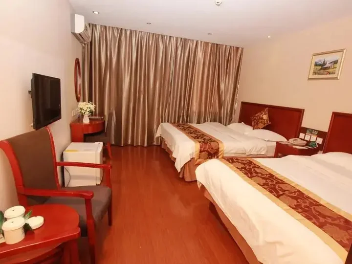 Цзинань: GreenTree Inn Shandong Jinan West Market Weiba Road Business Hotel