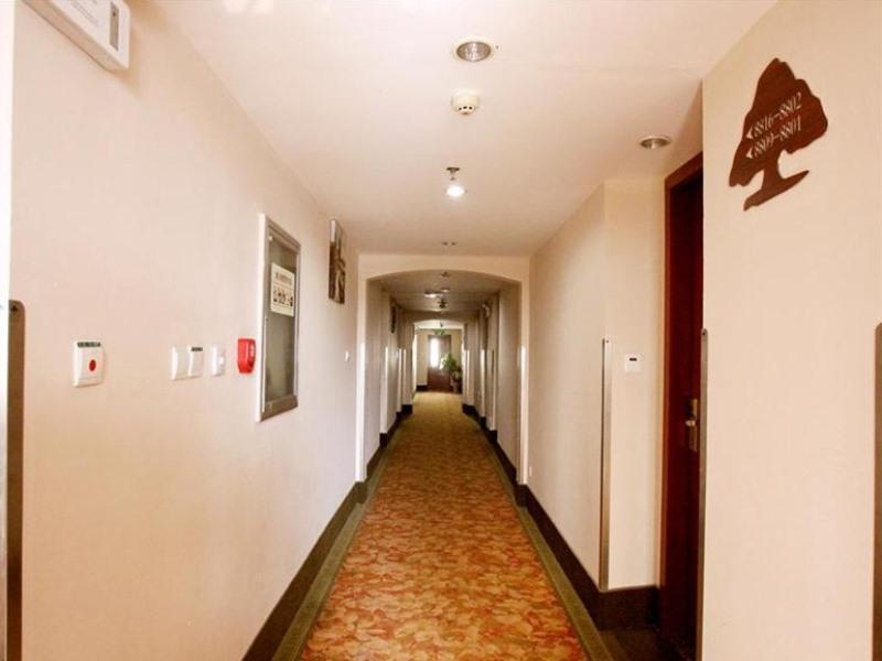 Цзинань: GreenTree Inn Jinan Railway Station Provincial Hospital Jinger Road Express Hotel