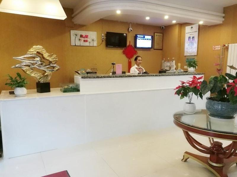 Цзинань: GreenTree Inn Jinan Railway Station Provincial Hospital Jinger Road Express Hotel