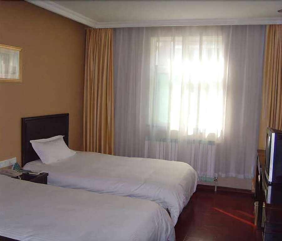 GreenTree Inn Jinan Beiyuan Yinzuo Hotel — фото 3