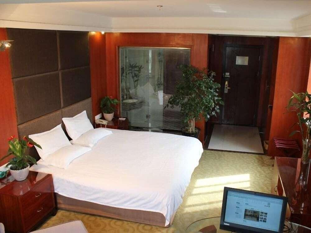 Хэфэй: GreenTree Inn Hefei XiYou Road Hotel