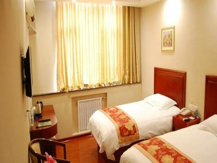 Цзинань: Greentree Inn Shandong Jinan Shanda Road Technology Markets Business Hotel