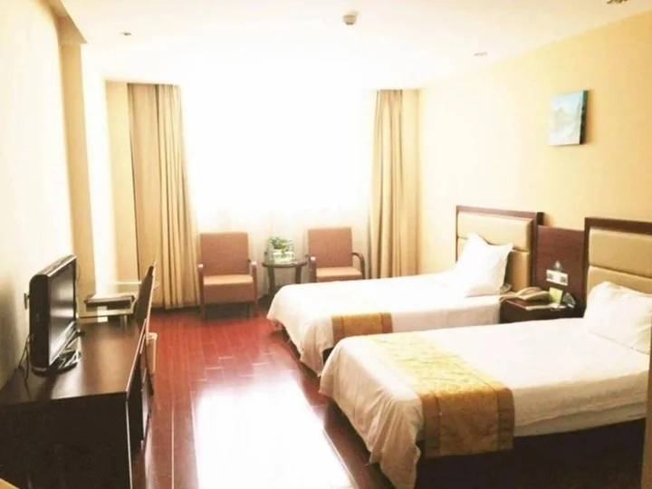 Яньчэн: GreenTree Inn Yancheng Station Hotel
