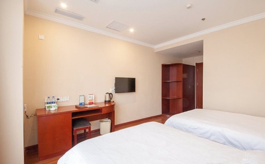 Яньчэн: GreenTree Inn Jiangsu Yancheng Jianhu East Huiwen Road Columbus Square Business Hotel