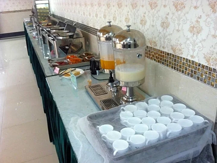 Яньчэн: GreenTree Inn Jiangsu Yancheng Dongtai Jianggang Yingbin Road Gangcheng Avenue Business Hotel