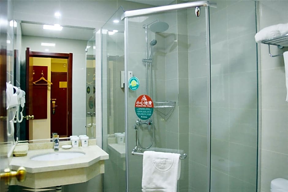 Яньчэн: GreenTree Inn Jiangsu Yancheng Dongtai Jianggang Yingbin Road Gangcheng Avenue Business Hotel