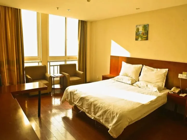 Яньчэн: GreenTree Inn Yancheng Xiangshui Bus Station Express Hotel