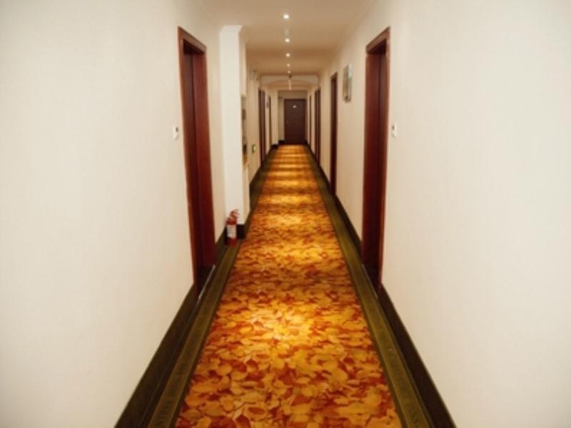 Ляньюньган: GreenTree Inn Jiangsu Lianyungang Guanyun Wenzhou Shangmaocheng Express Hotel