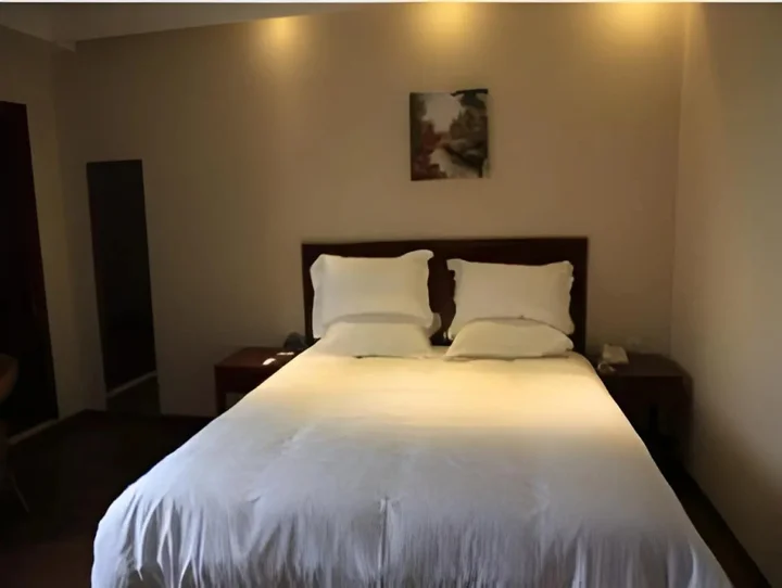 Чанчжоу: GreenTree Inn Changzhou Zhongwu Avenue Lihua Hotel