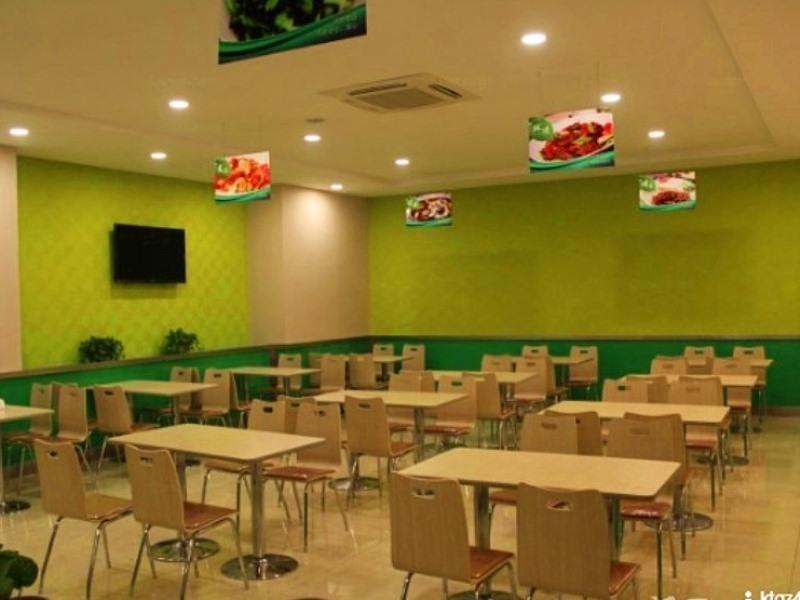 Ляньюньган: GreenTree Inn Liangyungang Donghai New Bus Station Express Hotel