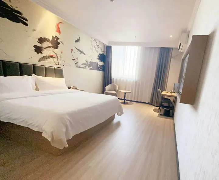 Ляньюньган: GreenTree Inn Liangyungang Donghai New Bus Station Express Hotel