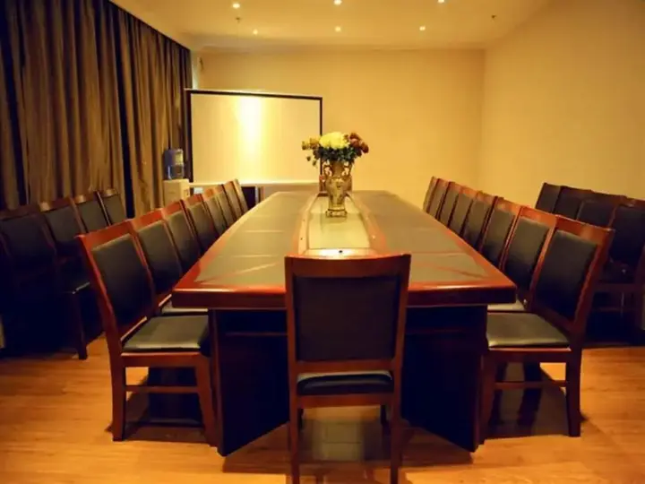 Хуайань: GreenTree Inn Huaian University Town Hotel
