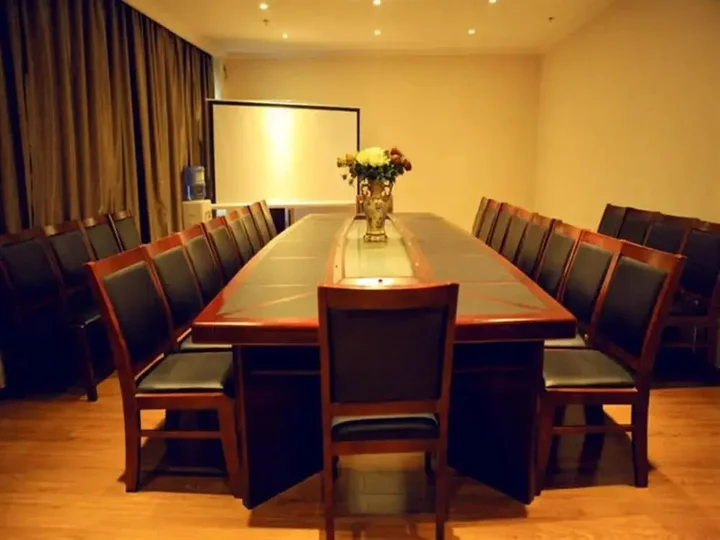 Хуайань: GreenTree Inn Huaian University Town Hotel