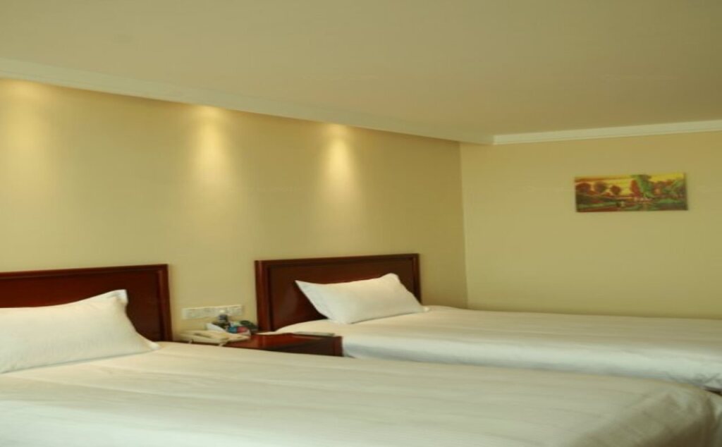 GreenTree Inn Puyang Jingkai Avenue Wuyi Road Business Hotel — фото 4