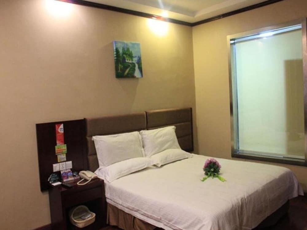 Хецзе: GreenTree Inn Heze Cao County Qinghe Road Business Hotel