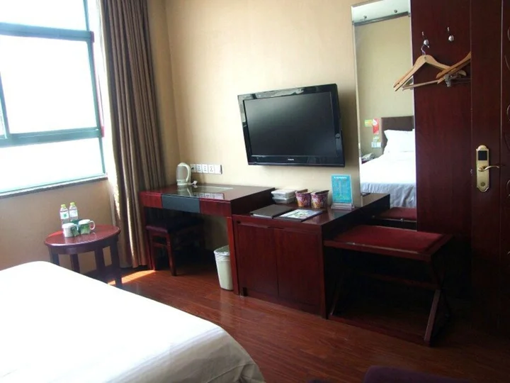 Хецзе: GreenTree Inn Heze Cao County Qinghe Road Business Hotel
