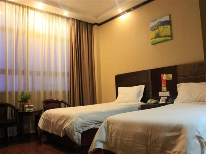 Хецзе: GreenTree Inn Heze Cao County Qinghe Road Business Hotel