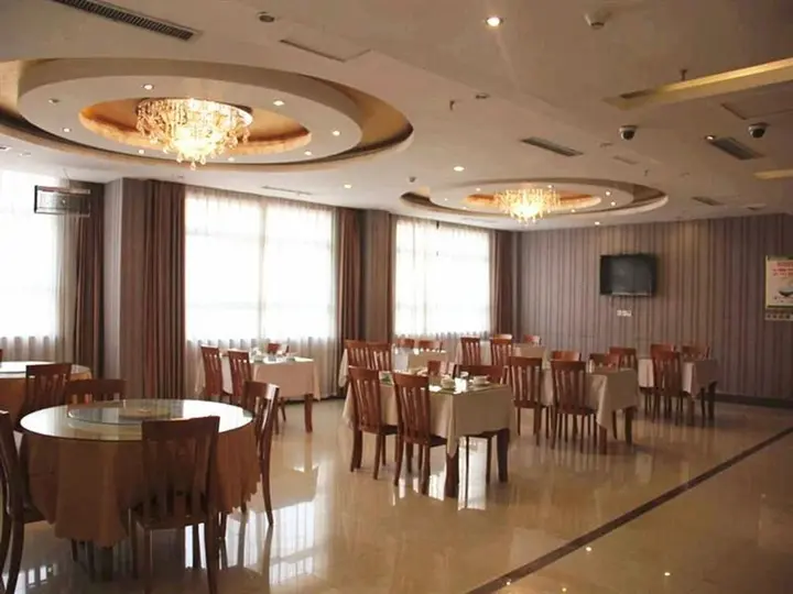 Хецзе: GreenTree Inn Heze Cao County Qinghe Road Business Hotel