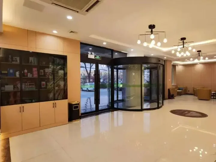 Цзинин: GreenTree Inn Shandong Jining Zoucheng East Kuangjian Road Business Hotel