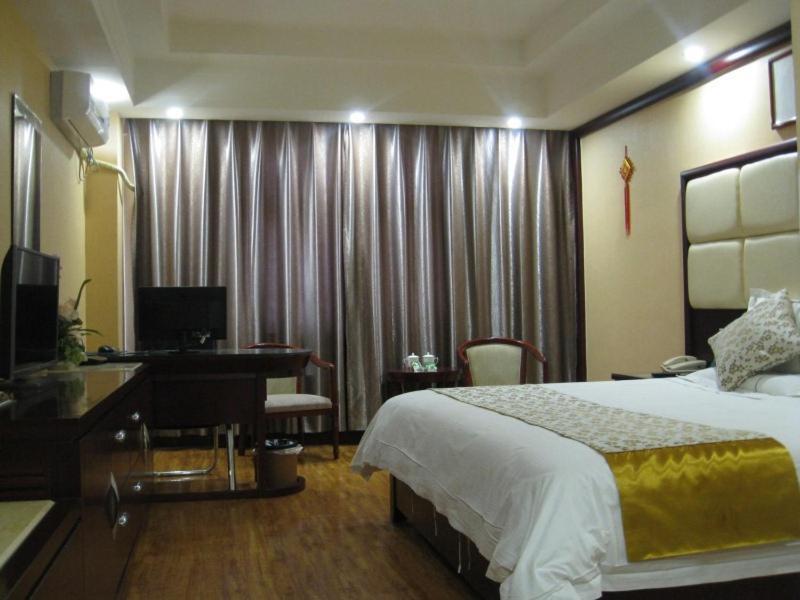Вэйфан: GreenTree Inn Weifang Shouguang Bohai Road Cangsheng Park Business Hotel