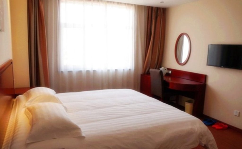 GreenTree Inn DingZhou Railway Station Business Hotel — фото 4