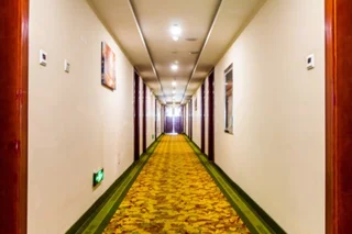 Баодин: GreenTree Inn DingZhou Railway Station Business Hotel