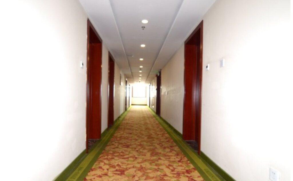 Баодин: GreenTree Inn DingZhou Railway Station Business Hotel