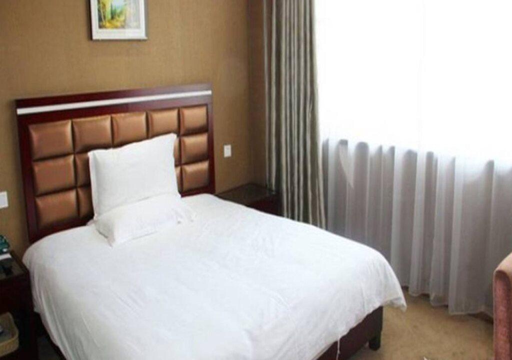Ухань: Greentree Inn Hubei Wuhan High Speed Rail Station Express Hotel