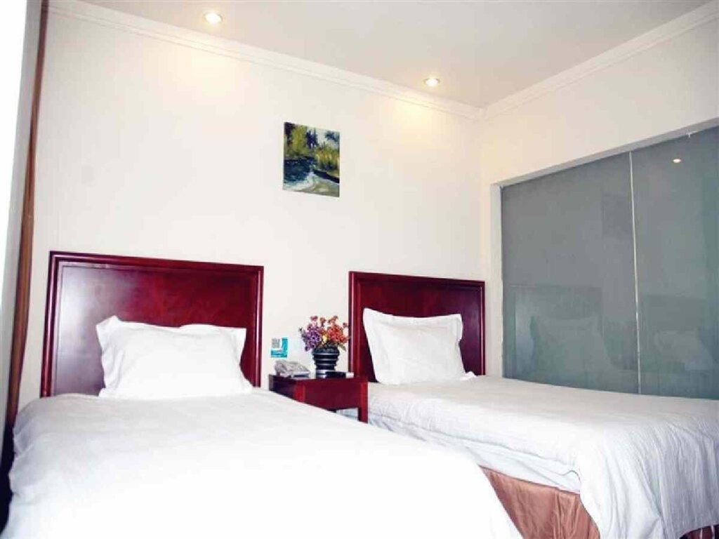 Чжанцзякоу: GreenTree Inn Zhangjiakou Bus Station Express Hotel