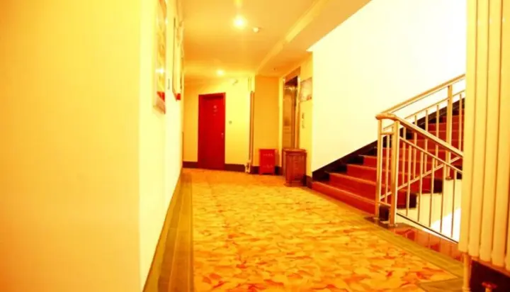 Чжанцзякоу: GreenTree Inn HeBei ZhangJiaKou HuaiLai ShaCheng North XinXing Road YongAn Street Express Hotel