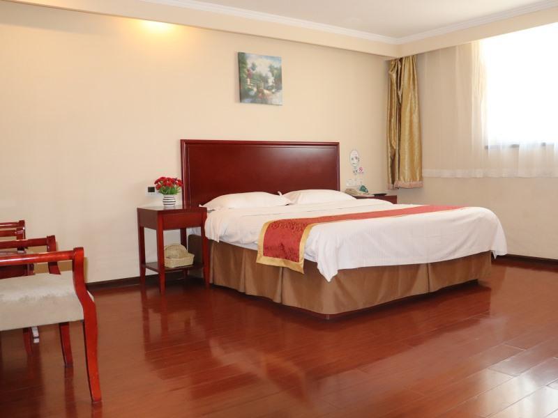 Чжанцзякоу: GreenTree Inn Zhangjiakou Xuanhua Boju Business Hotel