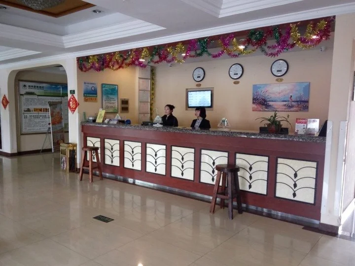 Цанчжоу: GreenTree Inn Cangzhou Huanghua Trade City Express Hotel
