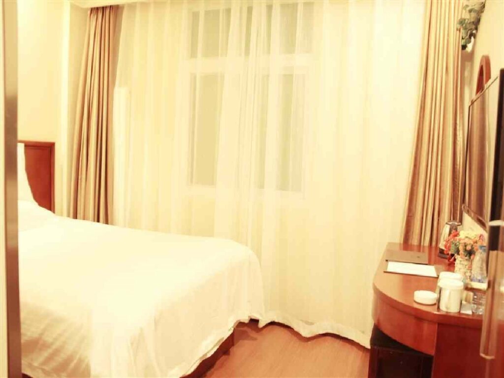 Лянфан: GreenTree Inn Langfang Dachang South Huaan Road Express Hotel