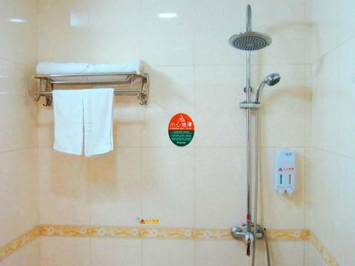 Лянфан: GreenTree Inn Langfang Development Zone Convention and Exhibition Centre Business Hotel