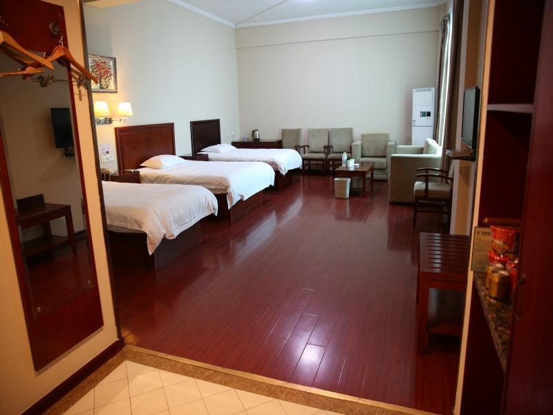 Жичжао: GreenTree Inn Rizhao Yantai Road