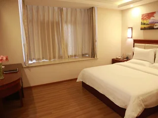 Хойчжоу: GreenTree Inn Huizhou Chenjiang Intercity Rail Station Hotel