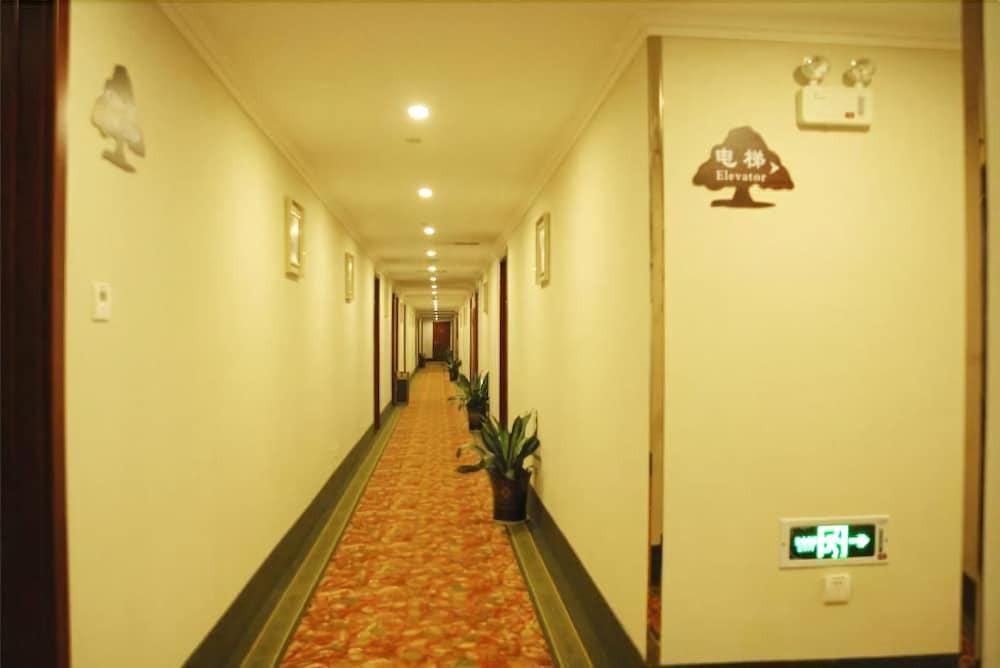 Хэнъян: Greentree Inn Guangxi Road Express Hotel