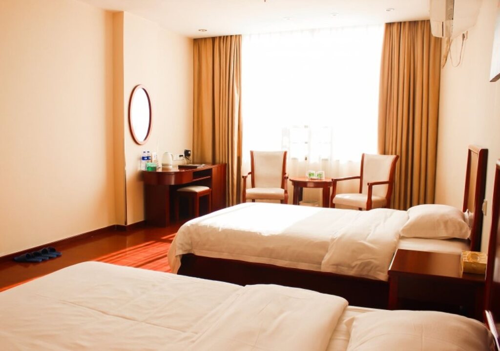 Янгиианг: GreenTree Inn Guangdong Yangjiang Xiping Road Bus Terminal Station Express Hotel