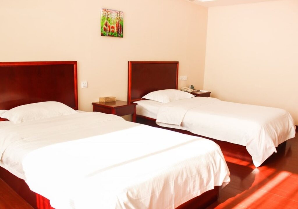 Янгиианг: GreenTree Inn Guangdong Yangjiang Xiping Road Bus Terminal Station Express Hotel