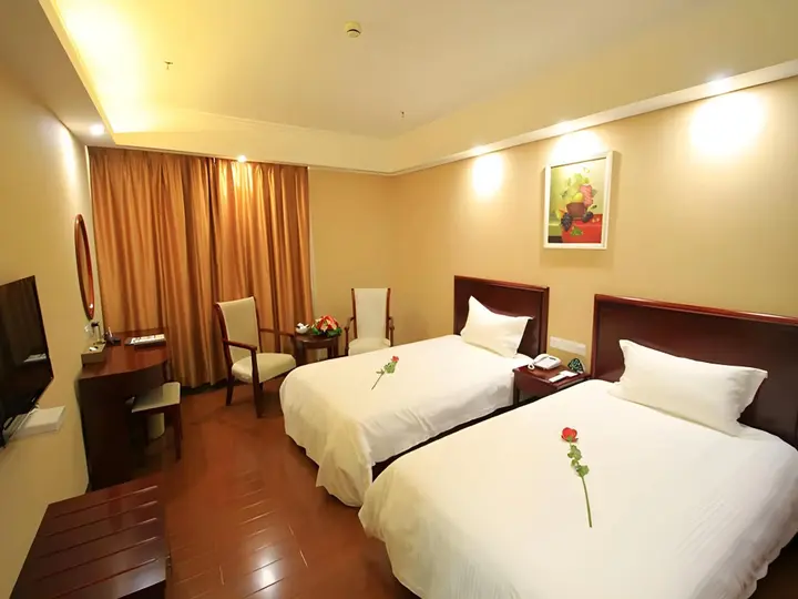 Цзеян: GreenTree Inn Jieyang North Linjiang Road Express Hotel