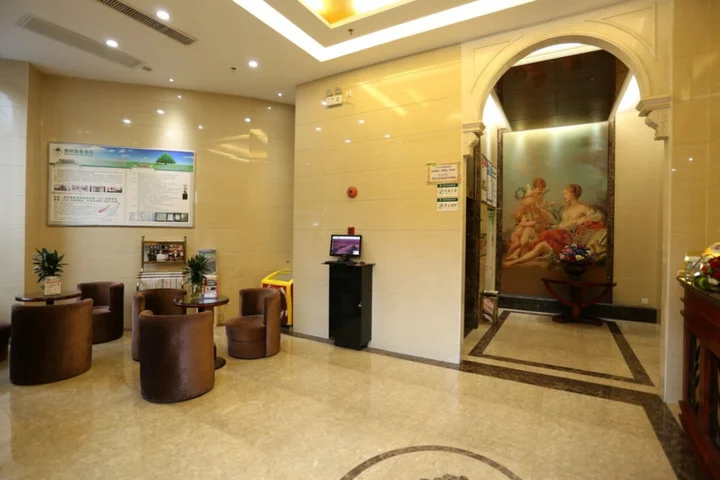 Цзеян: GreenTree Inn Jieyang North Linjiang Road Express Hotel