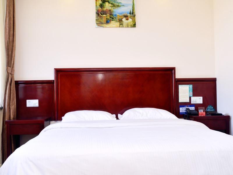 Лицзян: GreenTree Inn Lijiang Railway Station Yuxing Road Express Hotel