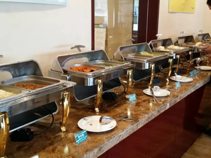 Уху: GreenTree Inn Anhui Wuhu Zhongshan Road Pedestrian Street Express Hotel