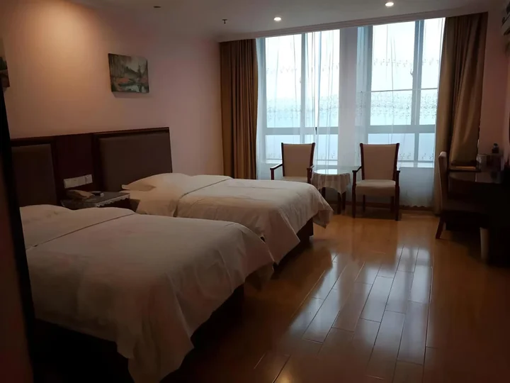 Уху: GreenTree Inn Wuhu Wuhu County Yingbin Avenue World Trade South Building Express Hotel