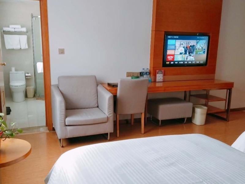Аньцин: Greentree Inn Anqing Yuexixian Wenquan Branch