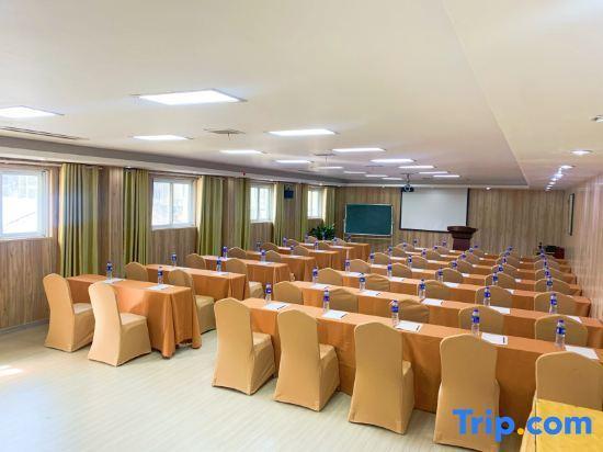 Xuancheng: GreenTree Inn Xuancheng South Zhuangyuan Road Express Hotel