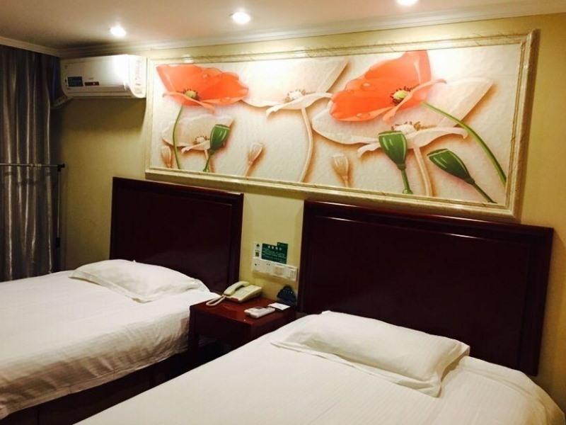 Аньцин: GreenTree Inn Tongling North Yian Road Fortune Plaza Express Hotel