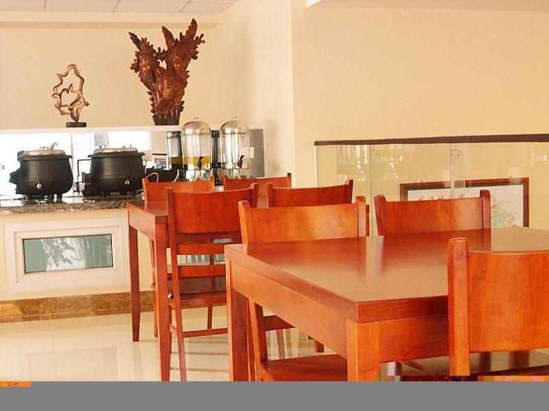 Вэйхай: GreenTree Inn Weihai North Qingdao Road Express Hotel